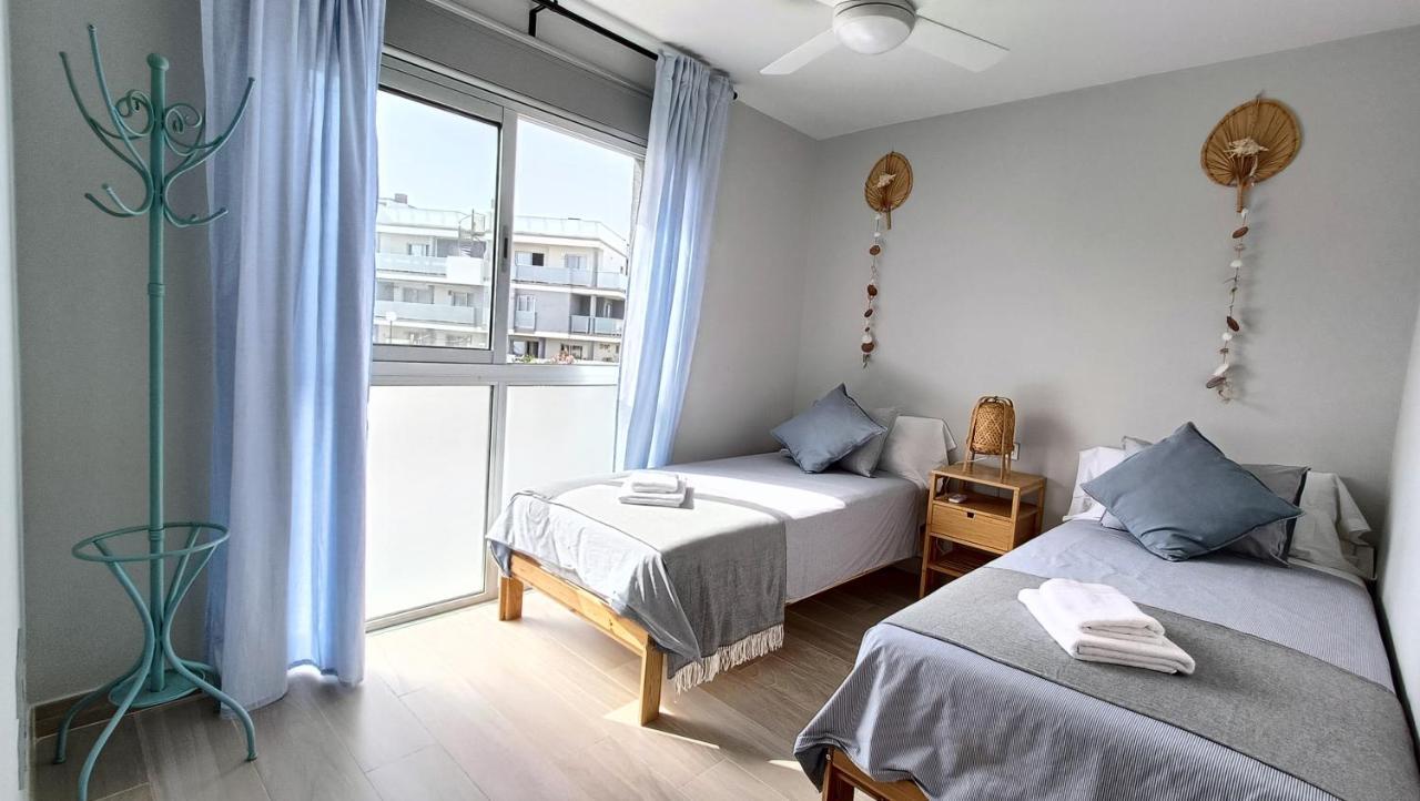 Amplio Y Comodo Apartamento. Granadilla De Abona Luaran gambar